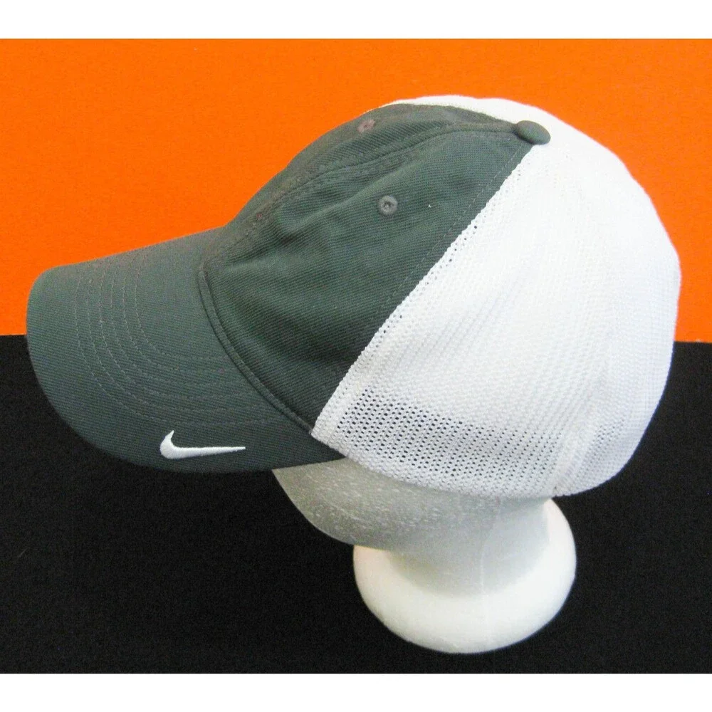 NIKE GOLF Men's White & Gray Baseball Cap Mesh Trucker Hat (Adult Flex-Fit)